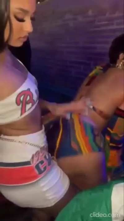 The fact that she know what she doing<wbr>>&<wbr>gt;&g<wbr>t;&gt<wbr>;