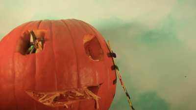 Cheater cheater pumpkin eater!