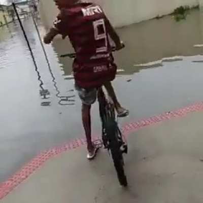 Bem rasinho