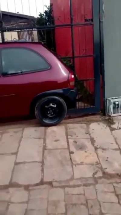The car gate.