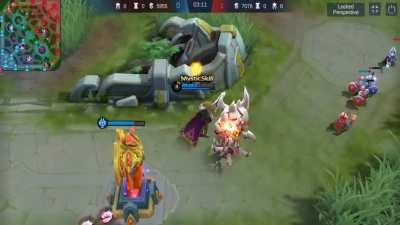 The tank outplays the mage 😤😂💪