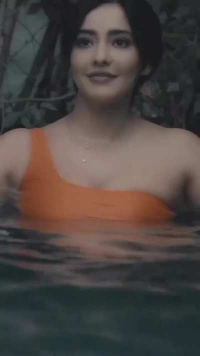 Neha Sharma 