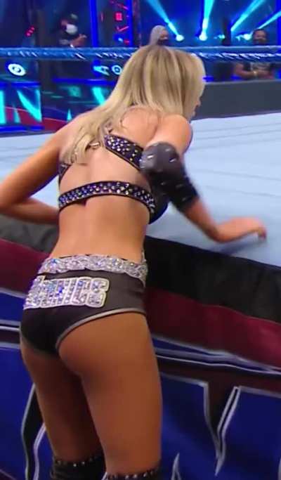Cassie Lee