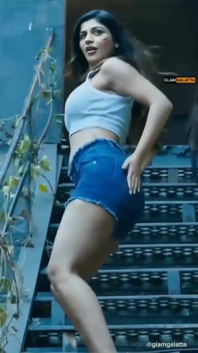 Yashika Anand