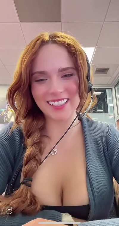 Call center help technician