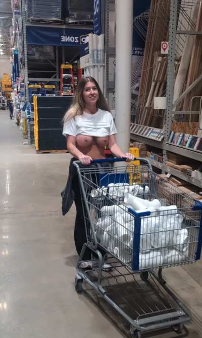 let's run into each other while shopping<3