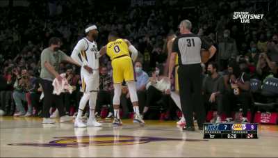 [Highlight] Russell Westbrook Helps Mop Wet Spot
