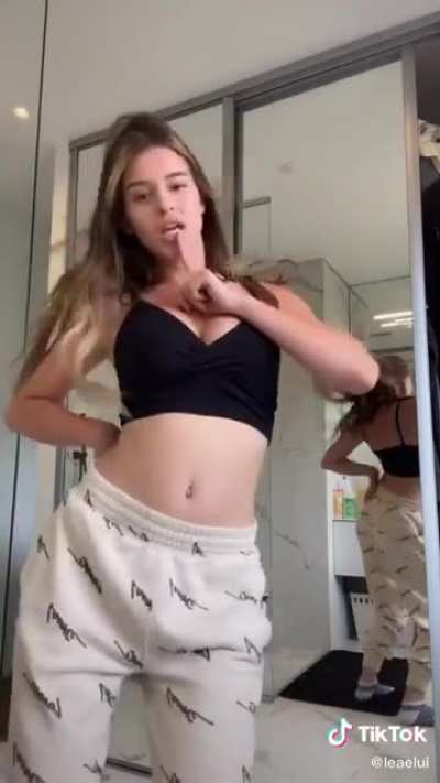 I luv that mirror😍😍