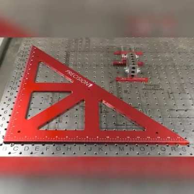 How markings are made on a set square