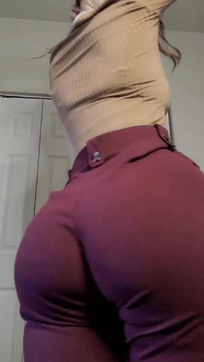 tiny waist big base please don't hate