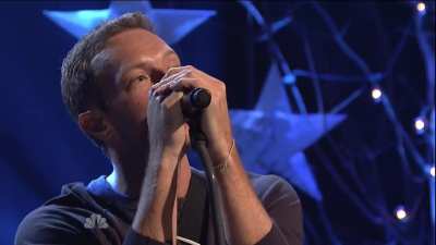 Coldplay - Magic (SNL, 2014) HD