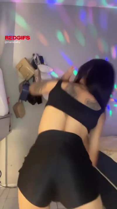 do u like girls with big boobs