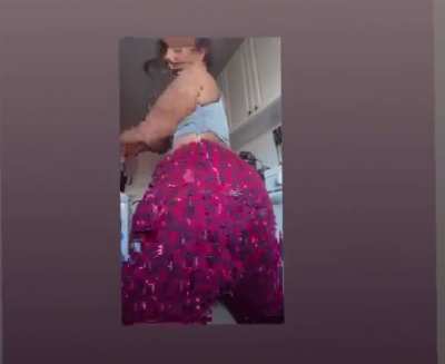 NSFW 75