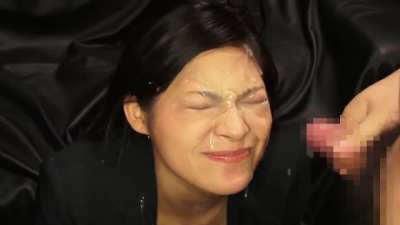 Asian slut gets her face blasted with powerful facial and follow-up facial [HDD-017]