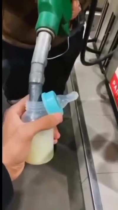 ↑↑↑