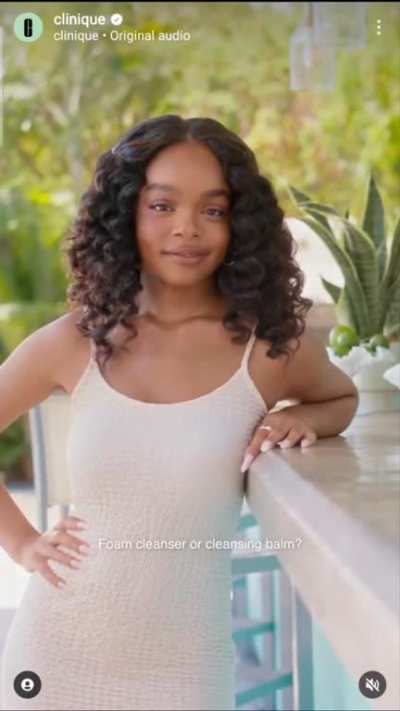 Beautiful young woman 