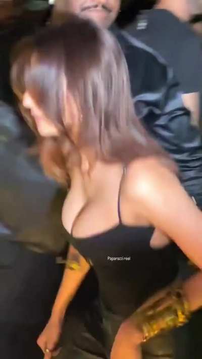 Her body🔥
