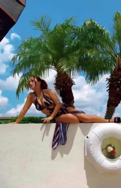 Beach Mina