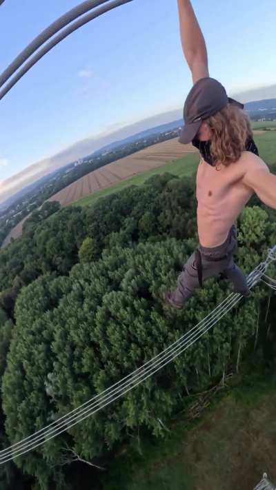 This free fall climbing trend. 