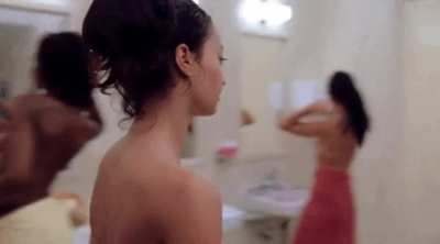 Road Trip (2000) - Shower scene