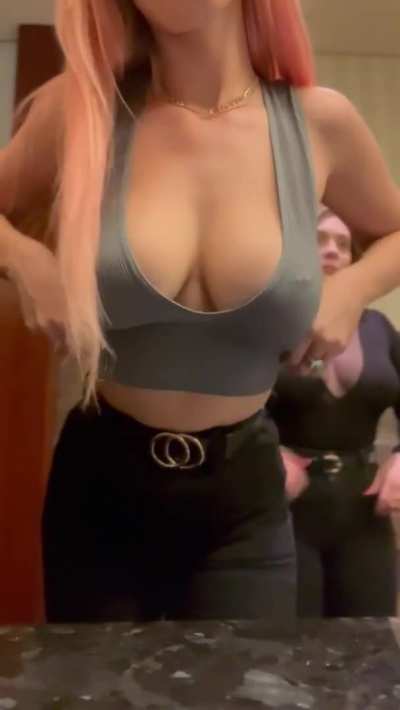 Titty drop