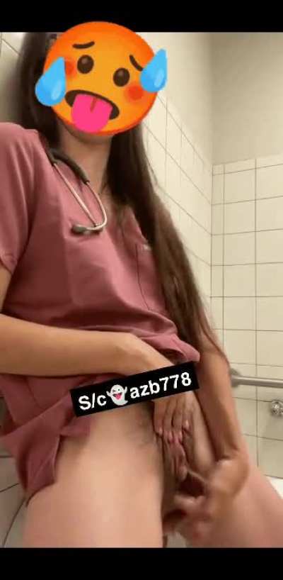 [snap<wbr>chat:<wbr>azb77<wbr>8] react if you'd fuck me