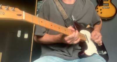 The John Frusciante “bedroom lick” so much fun to solo on in my opinion