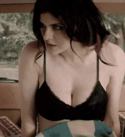 Alexandra Daddario