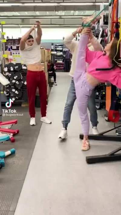 Video shows woman stretching and 2 men tie her up and make sexual gestures towards her. All the people in the video consented to this but this wasn’t said until 6 videos later. Is this cringe or not?