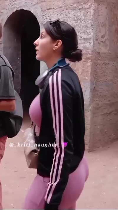 Nora's queenly ass