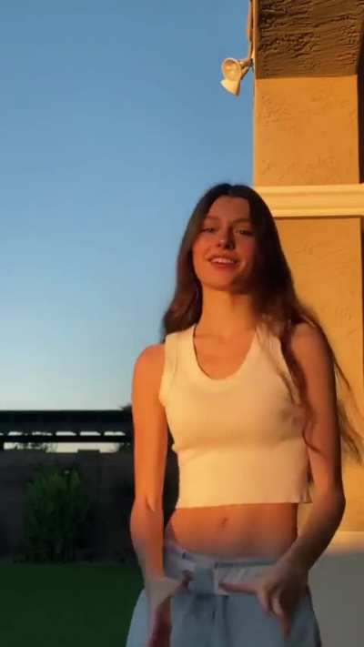 jazlyn_robinson