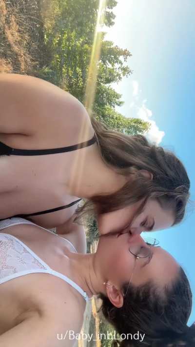 Kissing in public