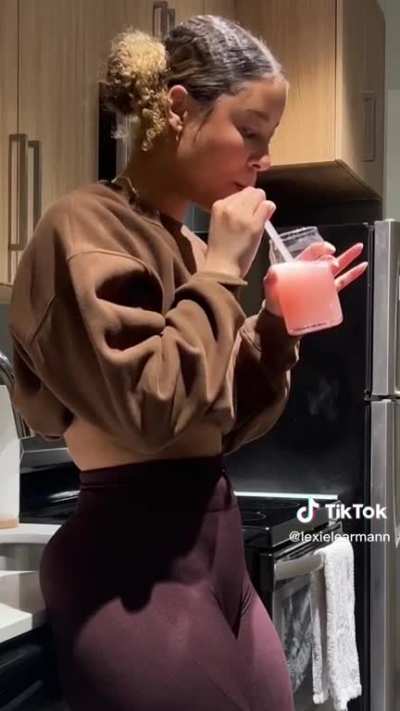 Lexie feeling herself