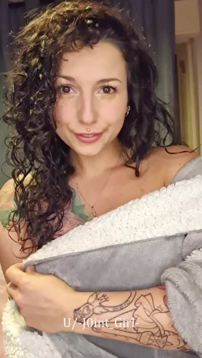 You are not here for the title but for the boobs right? (OC)