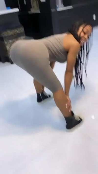 #fbf