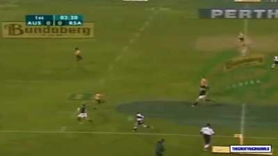 The difference in speed between a regular in-shape person (Touchline Referee) and an Elite Athlete