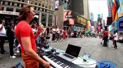 TikTok dancer are upset they can’t hear their own music during Marc Rebillet’s live performance