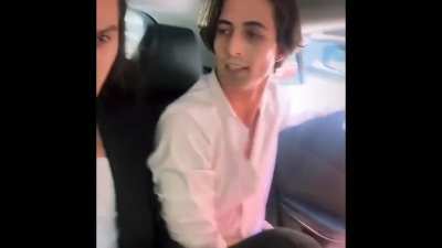 Italian rock group Måneskin (winners of Eurovision 2021) vibing to 'Body' by Russ & Tion Wayne