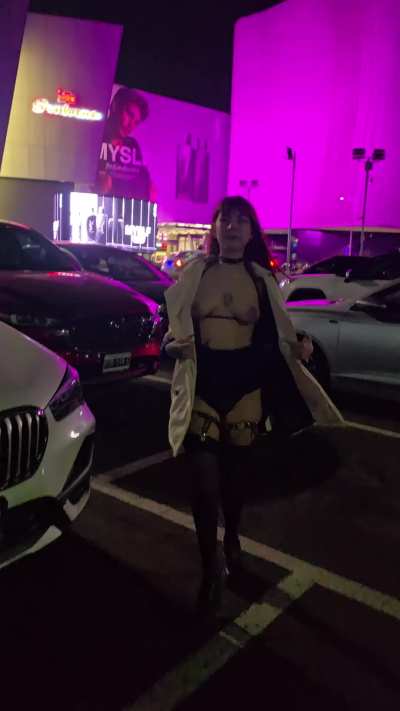 After shopping, parking lot flash