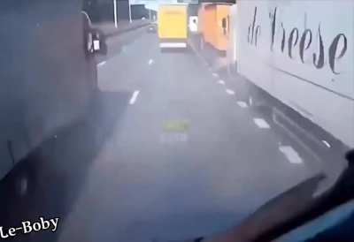 💥The blind spot can kill.