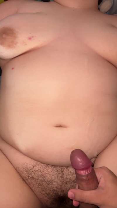 He pulled out and cummed all over my belly