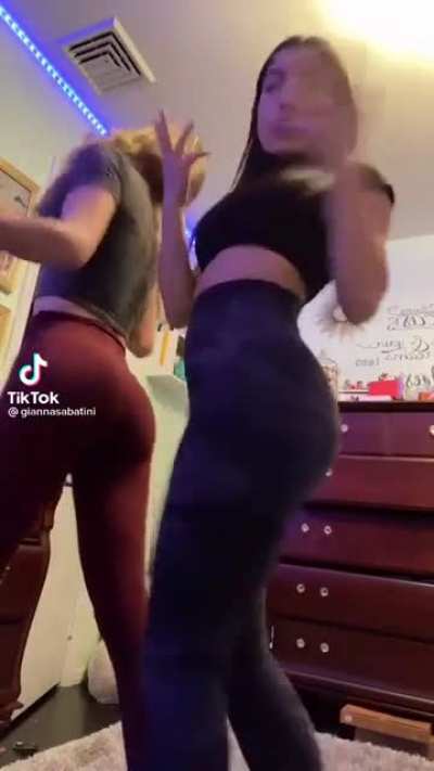 🥵🥵