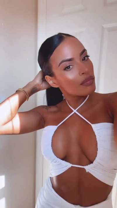 Zelina Vega