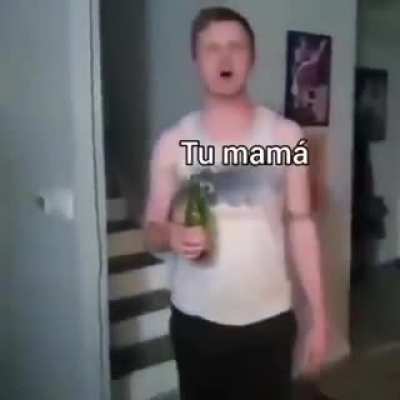 Tu mamá