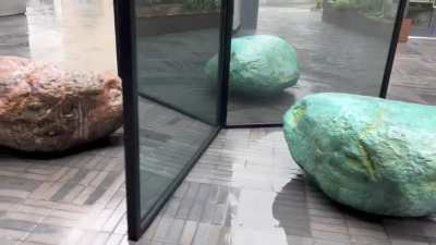 Love this sculpture