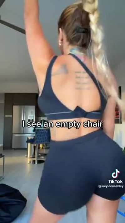 Milf alert