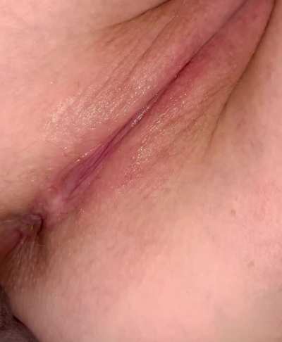 Hi, can I sit on your face please?