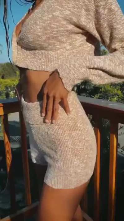 Kelly Gale (@kel<wbr>lybel<wbr>lyboo<wbr>m)