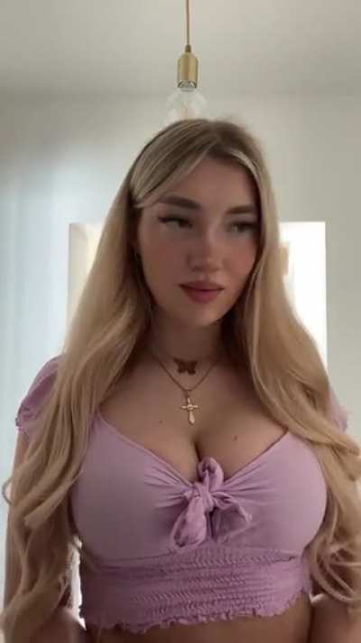 Starlet Nova