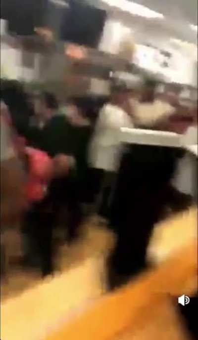 Chaos in a Mexican restaurant